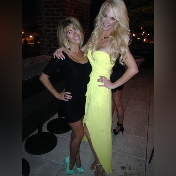 Meet your Posher, Jennifer - Picture 8 of 16